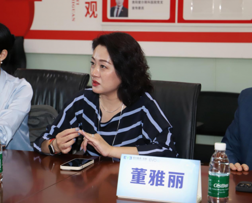 贵阳首站—STAAR Surgical公司副总裁访问贵阳爱尔眼科医院(图6)