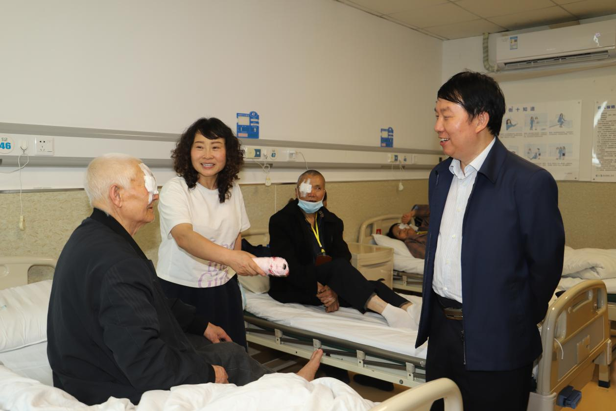 http://img.toumeiw.cn/upload/images/20230602/5c0cd4feb87c05ae8577ba502a22227b.png