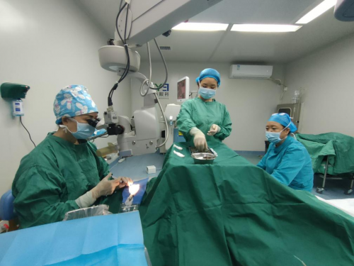 幽闭恐惧症患者能做白内障手术吗？(图4)