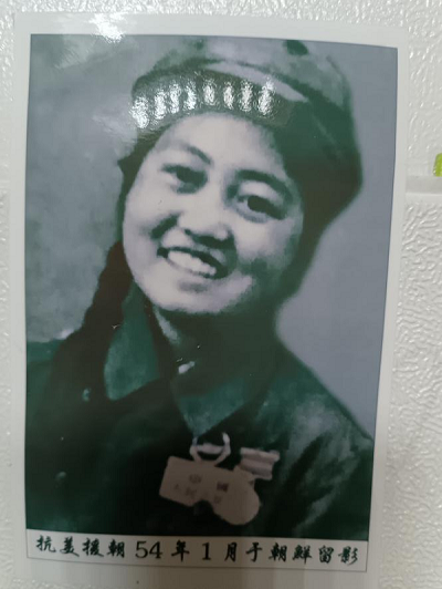 八一建军节·贵阳爱尔龚力力院长精湛医术助抗美援朝老兵重获新“视”界!(图2)