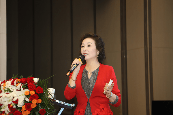 九九重阳 焕晶同行 贵阳爱尔眼科医院开展眼健康公益科普讲座(图4)