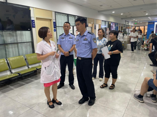 党建共建协议签约仪式在贵阳爱尔眼科医院举行(图2)