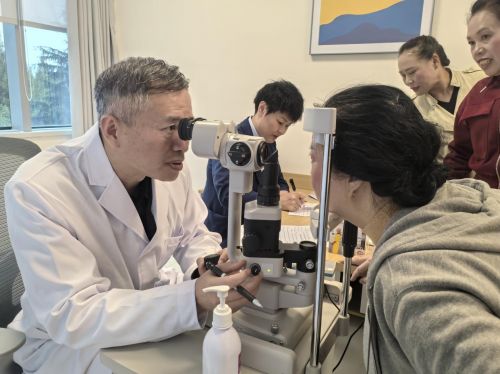 爱尔眼科贵州总院成功举办社区才艺大赛，普及眼健康知识并开展义诊活动(图5)